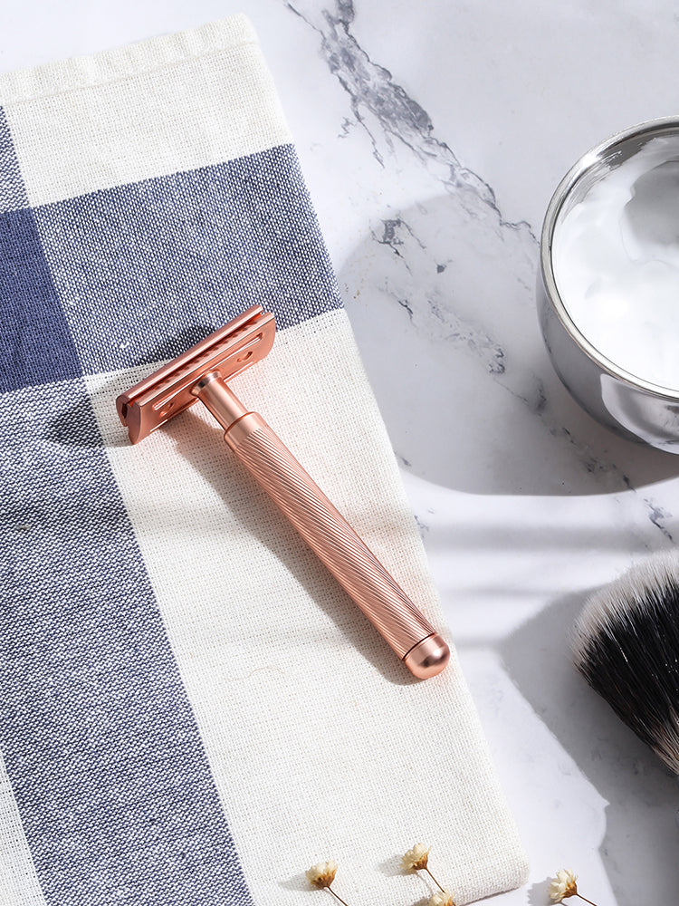 THE GLIDE ''SAFETY RAZOR''